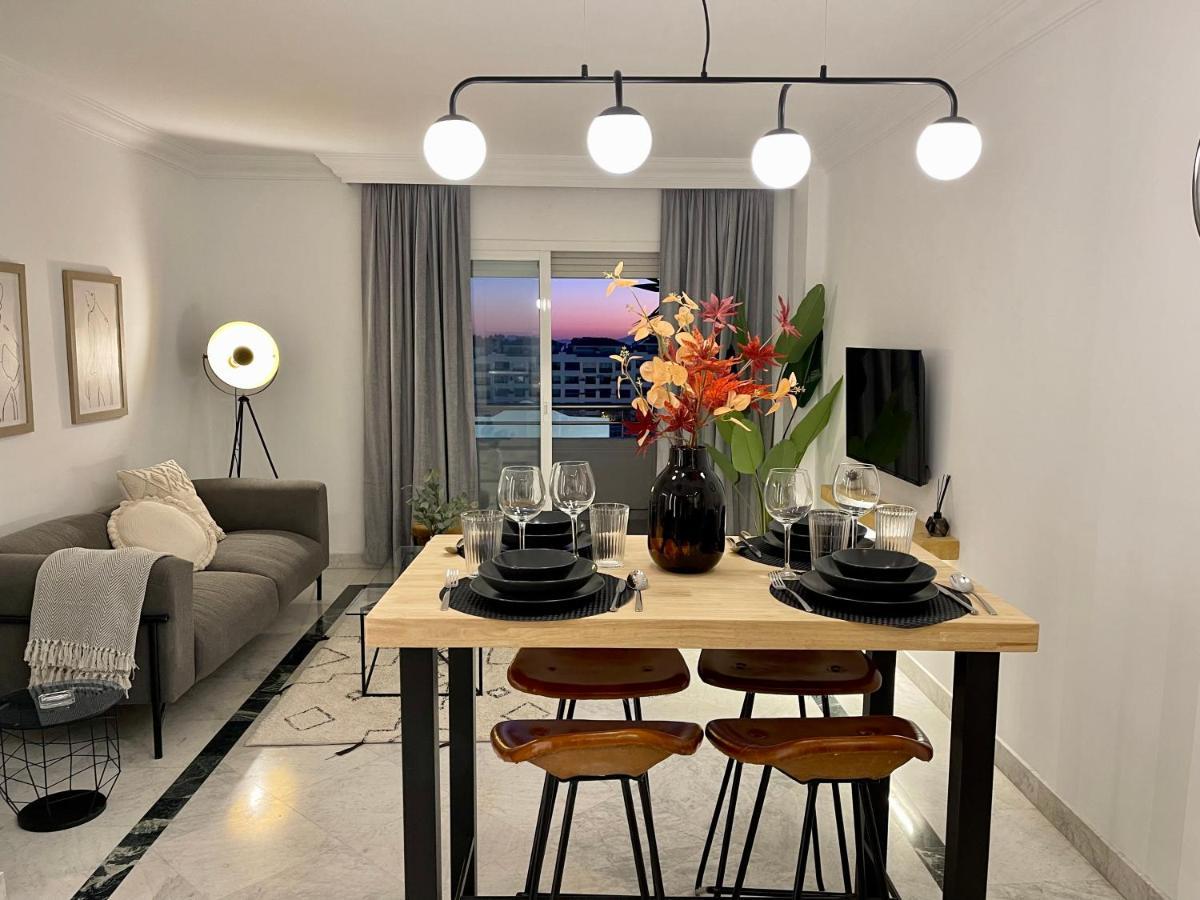 Puerto Banus Beach Moderno Apartamento Appartement Marbella Buitenkant foto